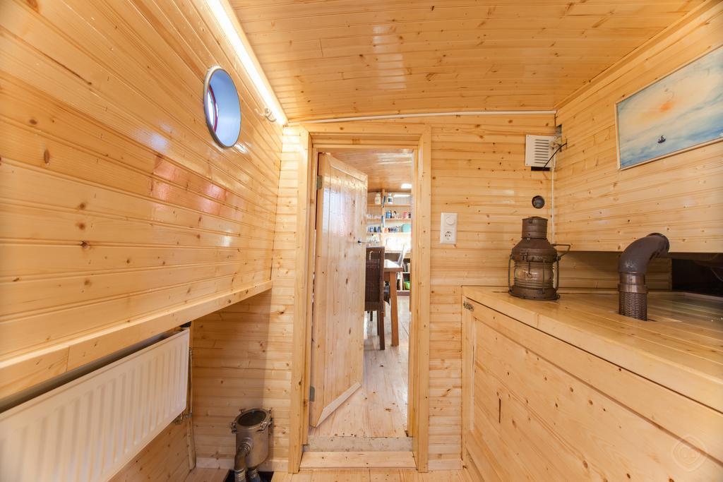 Houseboat Vinkeveen Cameră foto